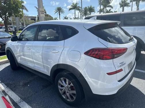 2020 Hyundai TUCSON SE