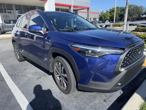 2023 Toyota Corolla Cross XLE