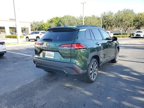 2022 Toyota Corolla Cross XLE