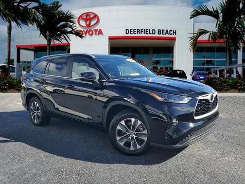 2024 Toyota Highlander XLE