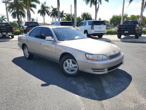 1994 Lexus ES 300 Base