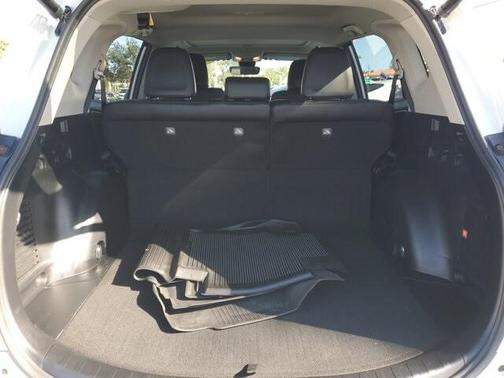 2018 Toyota RAV4 Platinum