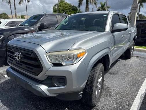 2016 Toyota Tacoma SR