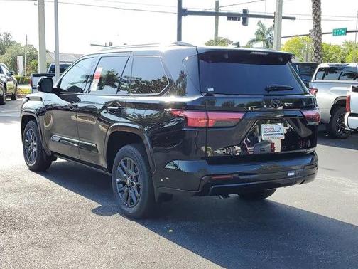 2025 Toyota Sequoia Platinum
