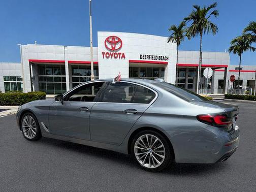 Bluestone Metallic 2021 BMW 530 530i