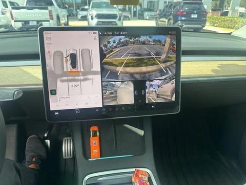 2022 Tesla Model Y Performance Dual Motor All-Wheel Drive