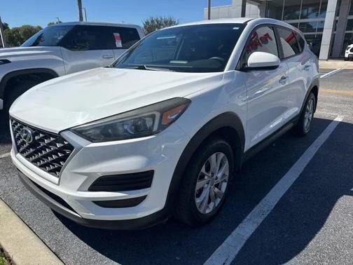 2020 Hyundai TUCSON SE