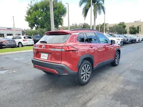 2023 Toyota Corolla Cross XLE