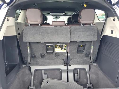 2022 Toyota Sienna Platinum 7 Passenger