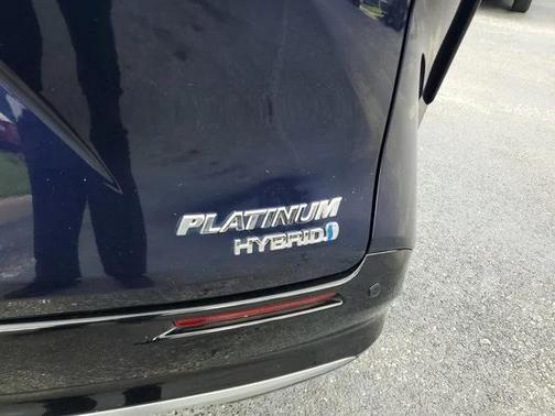 2022 Toyota Sienna Platinum 7 Passenger
