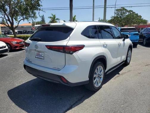 2023 Toyota Highlander Limited