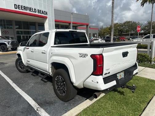 2025 Toyota Tacoma SR5