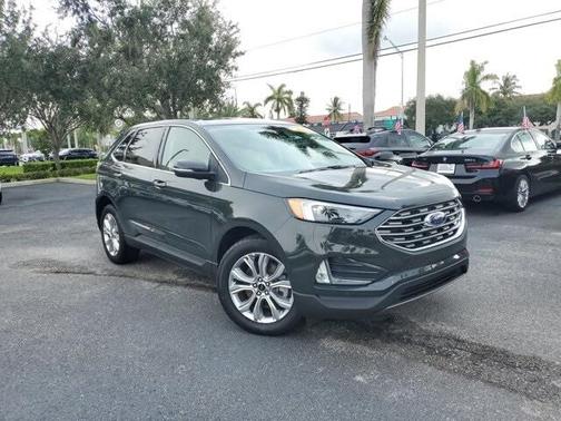 2024 Ford Edge Titanium