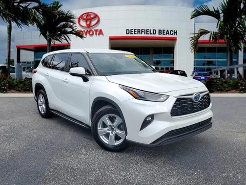 2023 Toyota Highlander Hybrid LE
