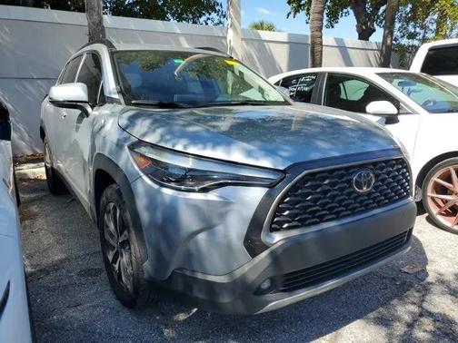2022 Toyota Corolla Cross XLE