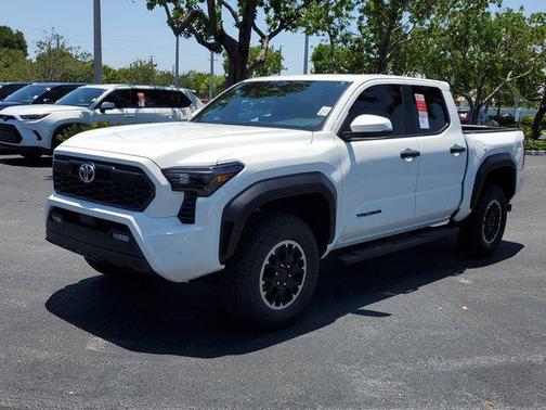 2025 Toyota Tacoma TRD Off Road