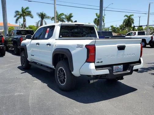 2025 Toyota Tacoma TRD Off Road