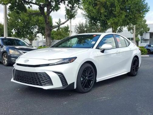 2026 Toyota Camry SE