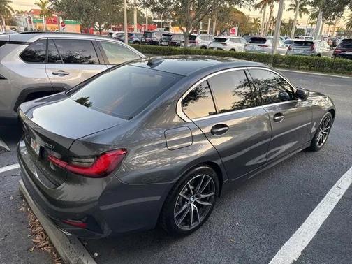 2019 BMW 330 330i