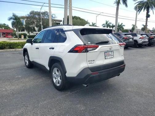 2021 Toyota RAV4 XLE