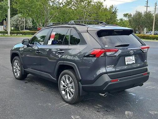 2025 Toyota RAV4 XLE Premium