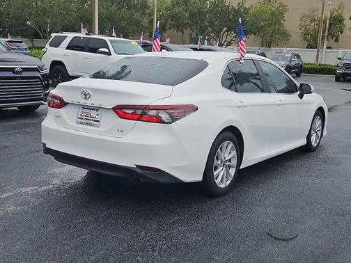 2022 Toyota Camry LE