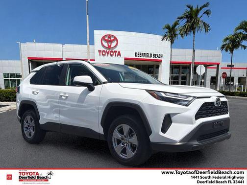 Ice 2025 Toyota RAV4 XLE