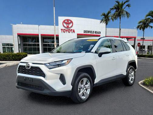 Ice 2025 Toyota RAV4 XLE