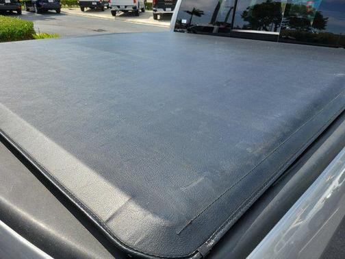 Billet Silver Metallic Clearcoat 2022 RAM 1500 Big Horn/Lone Star