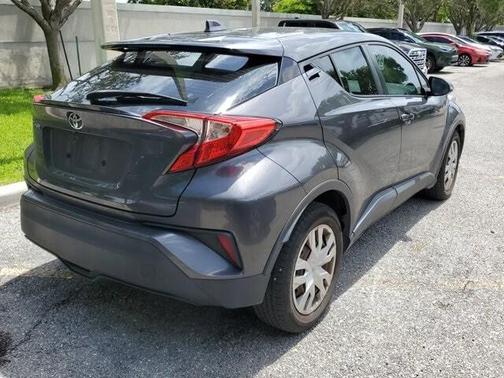 2021 Toyota C-HR LE