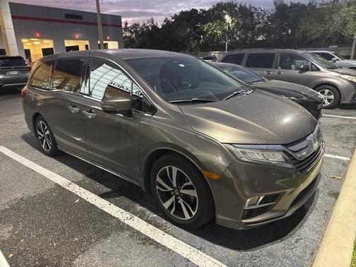 2018 Honda Odyssey Elite