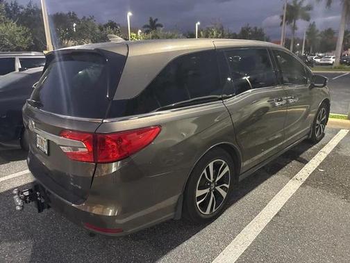 2018 Honda Odyssey Elite