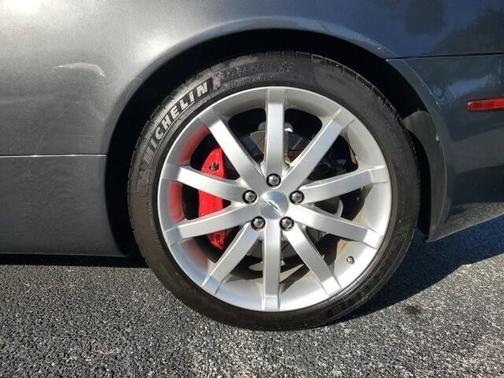 2006 Aston Martin DB9 Volante