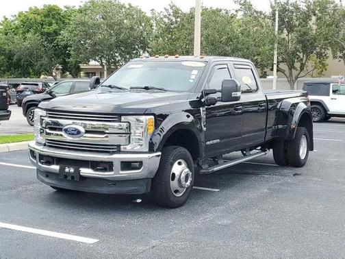 2017 Ford F-350 Lariat