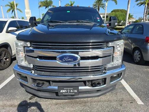 2017 Ford F-350 Lariat