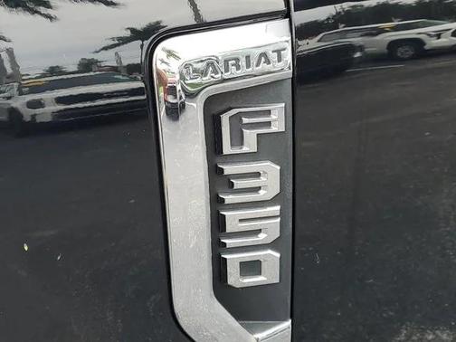 2017 Ford F-350 Lariat