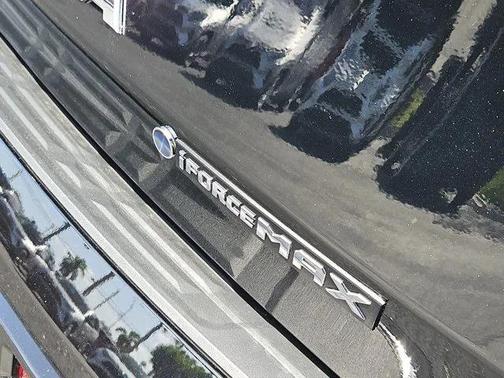 2025 Toyota Sequoia Base