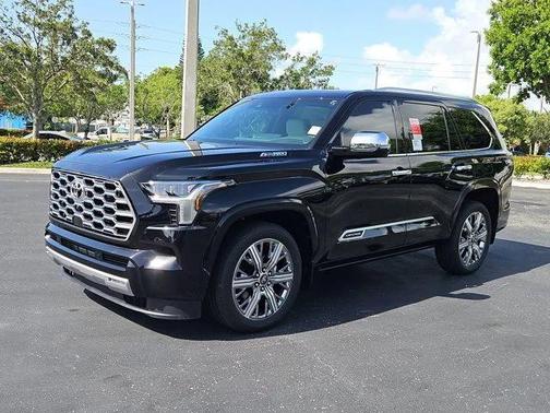 2025 Toyota Sequoia Base