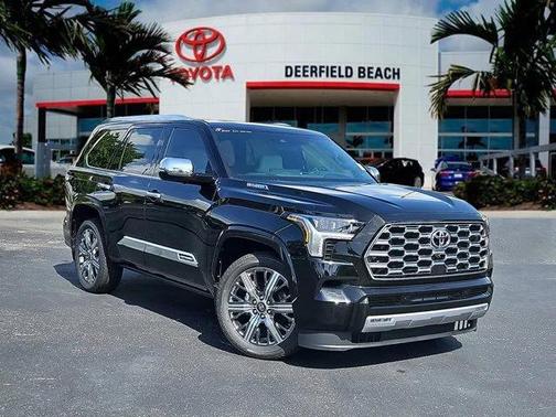 2025 Toyota Sequoia Base