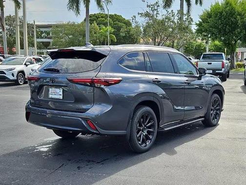 2025 Toyota Highlander Limited