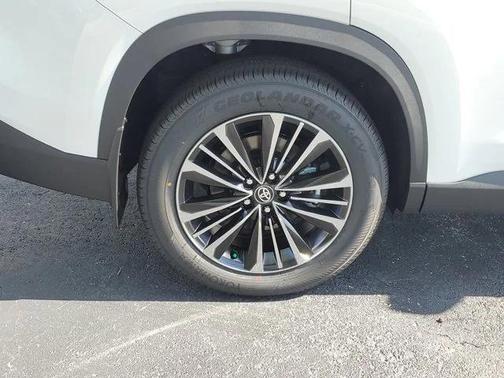2025 Toyota Grand Highlander Hybrid Limited MAX