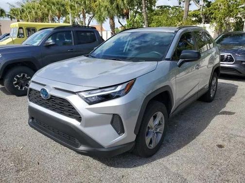 2024 Toyota RAV4 Hybrid LE