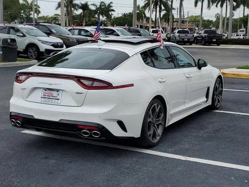 2021 Kia Stinger GT1