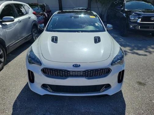 2021 Kia Stinger GT1