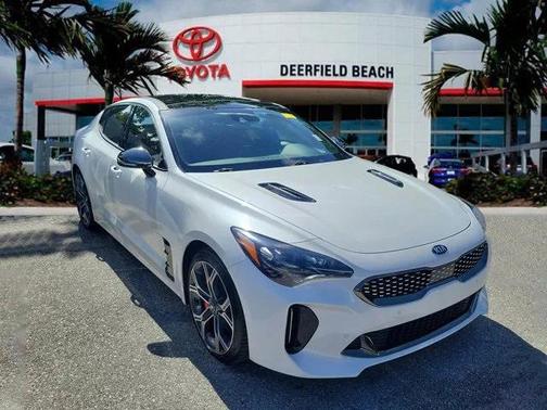 2021 Kia Stinger GT1