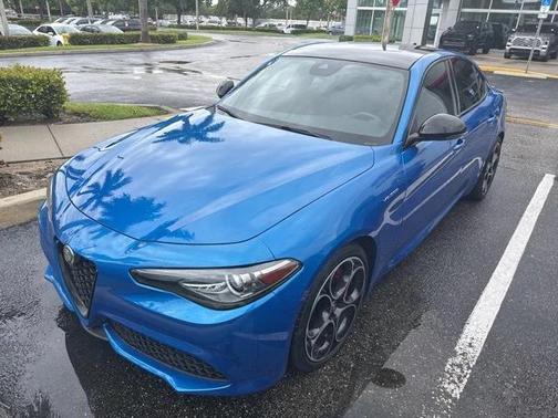 2023 Alfa Romeo Giulia Veloce RWD