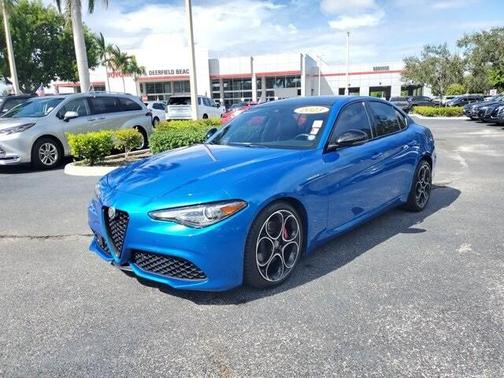 2023 Alfa Romeo Giulia Veloce RWD