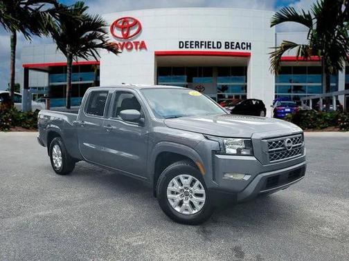 2023 Nissan Frontier SV