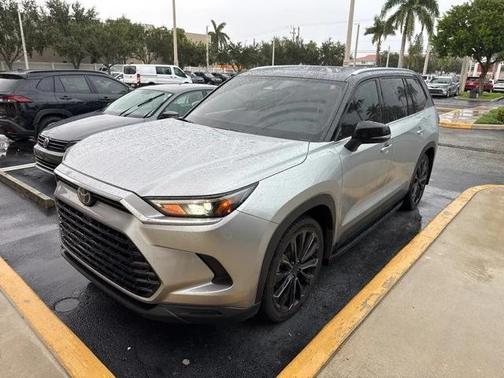 2024 Toyota Grand Highlander XLE