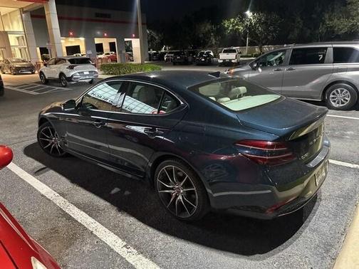2023 Genesis G70 2.0T RWD